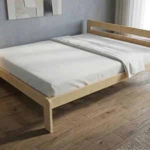 Dřevěná postel 140x200 masiv borovice - VMK2A Originální